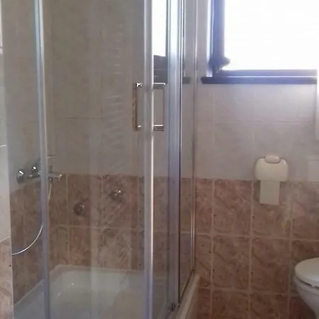 Perica Konukevi 3*